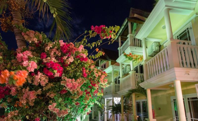 Hotel Exsel Ermitage Saint-Gilles Les Bains Zewnętrze zdjęcie
