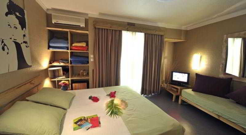 Hotel Exsel Ermitage Saint-Gilles Les Bains Zewnętrze zdjęcie